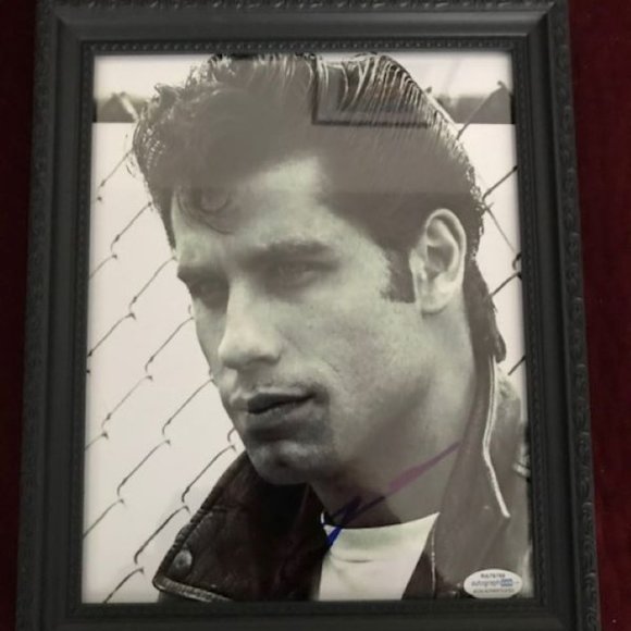 FRAMED GREASE ACTOR AUTOGRAPH CERTIFIED Auto Photo JOHN TRAVOLTA (DANNY ZUKO) - Picture 1 of 3